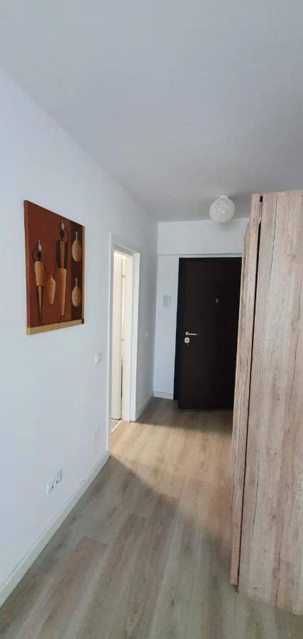 Lara 65 - Cozy & Modern Apartment @ Conest Iasi Exterior foto